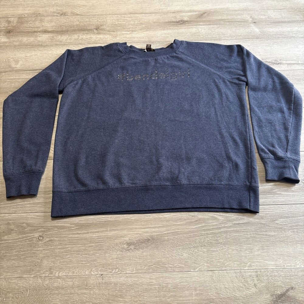 VINTAGE Henri Bendel #bendelgirl Blue Crew Relaxed Sweatshirt NYC M/L Med Large